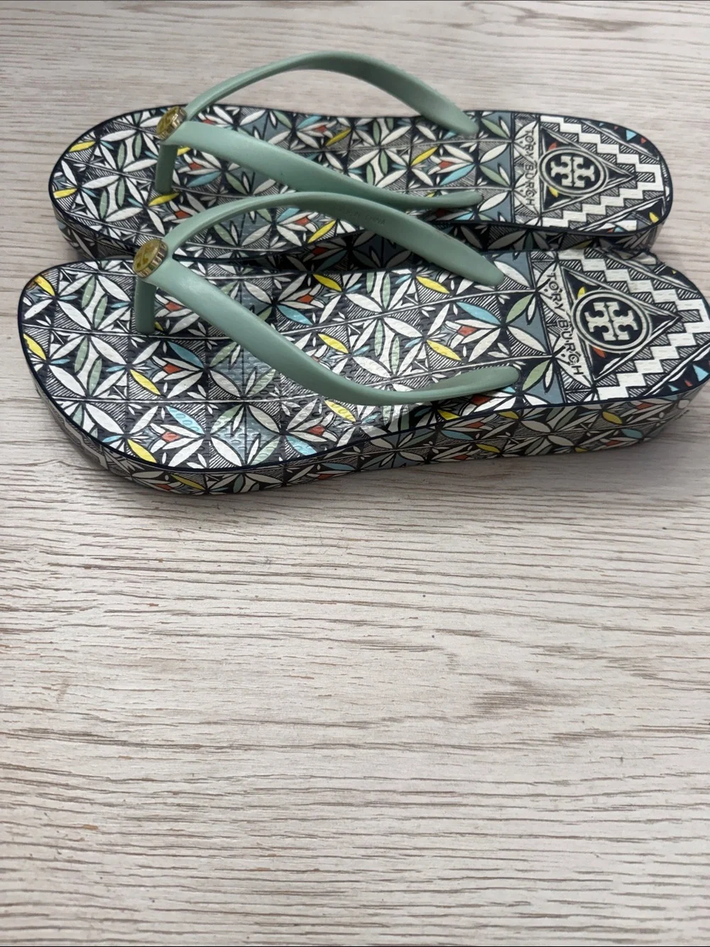 TORY BURCH THANDIE RUBBER WEDGE FLIP FLOP size 8